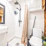 Stella's Kappeli - Near Bus Station And Airport - Near Bus Tram Stops - Free Parking, Wifi And Netflix - New Renovation * Tallinn