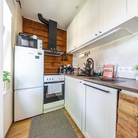 Stella's Kappeli - Near Bus Station And Airport - Near Bus Tram Stops - Free Parking, Wifi And Netflix - New Renovation Apartament *