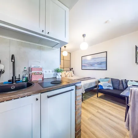 Stella's Kappeli - Near Bus Station And Airport - Near Bus Tram Stops - Free Parking, Wifi And Netflix - New Renovation Апартаменти