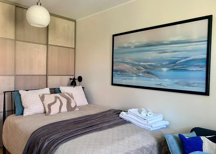 Lägenhet Stella's Kappeli - Near Bus Station And Airport - Near Bus Tram Stops - Free Parking, Wifi And Netflix - New Renovation Tallinn